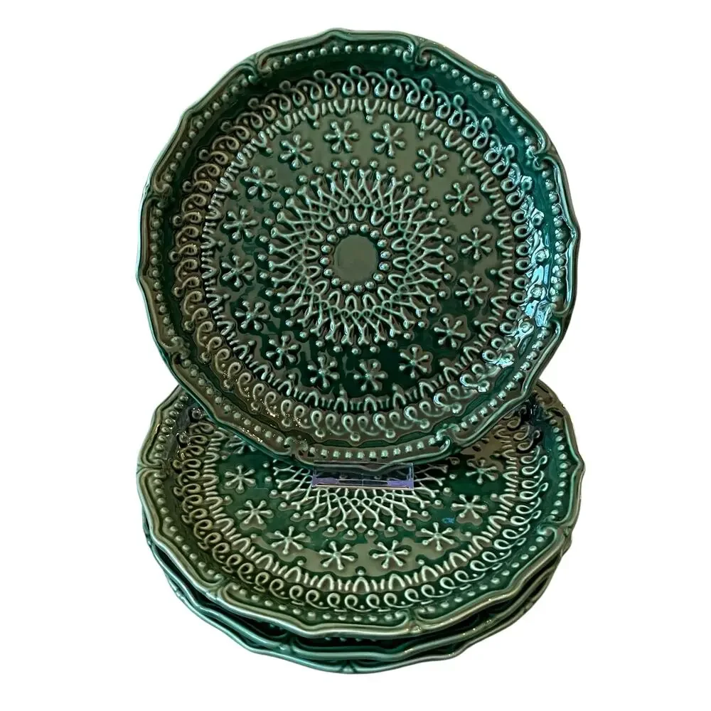 Potter's Studio Green Holiday Dinner Plates 10